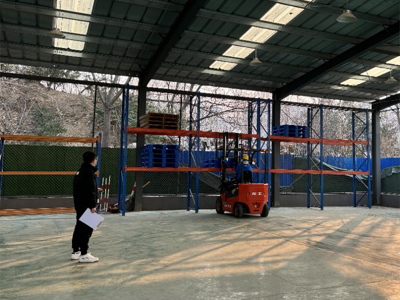 【郑州物流学校】专业技能考核全员化 郑州市商贸管理学校迎接物流专业考核巡视组考核