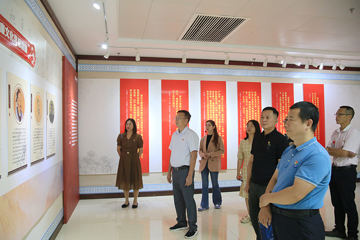 【南宁职业学校】广西一工校组织参观学习清廉机关建设学习教育长廊