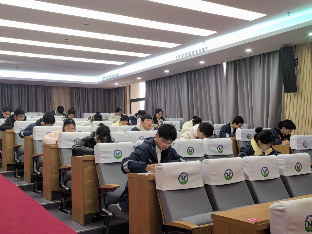 【南京职业学校】记现代服务系2115（江旅）班 “3+3”分段培养项目转段考试工作圆满完成