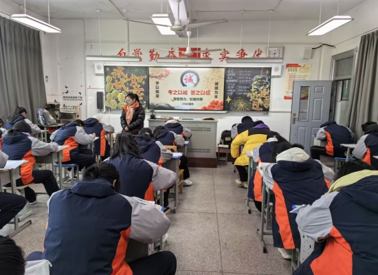 【无锡中专学校】江阴市华姿中等专业学校迎来本学期期末考试