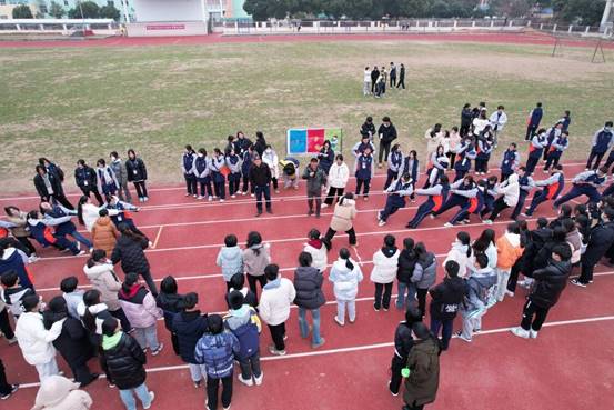 【无锡职业学校】元旦拔河赛 团结迎新篇