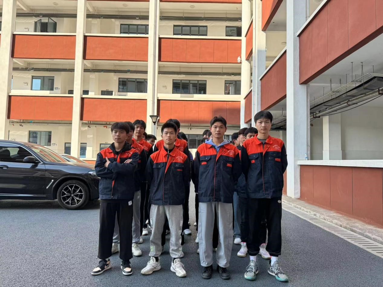 【新余汽车美容学校】第九届校园技能文化节之汽车美容比赛