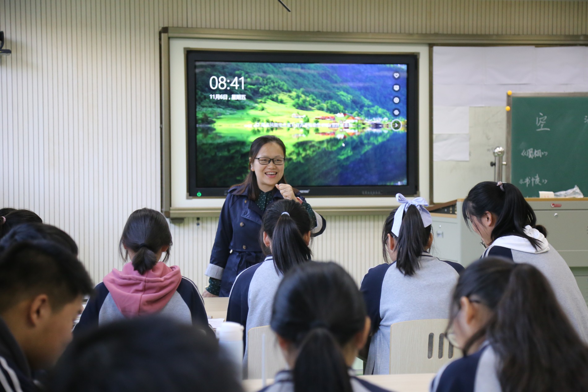 【宁波职业高中】慈溪职业高级中学余芳老师被评为宁波市第九批中小学名教师