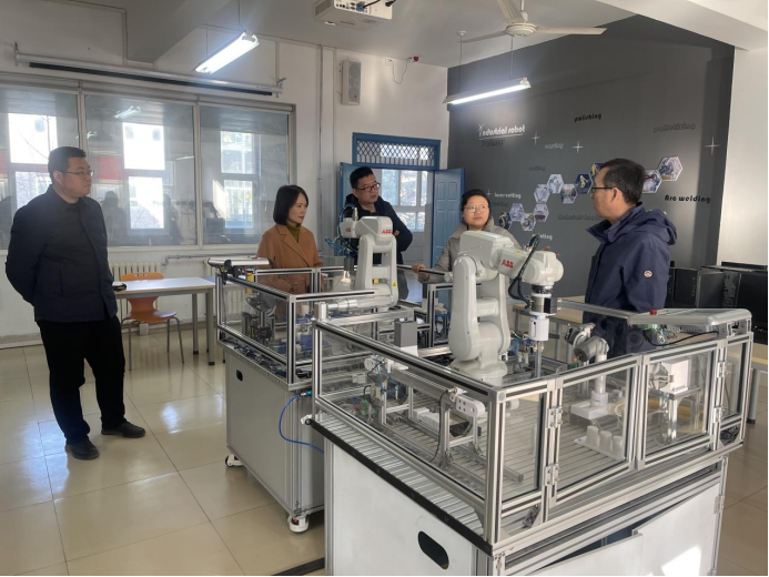 【西安职教中心】携手共进 同谋发展∣ 礼泉县职教中心领导莅临学院参观交流