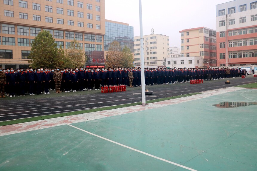 【西安技师学院】陕西铜川工业技师学院开展2022年“消防日”消防演练活动