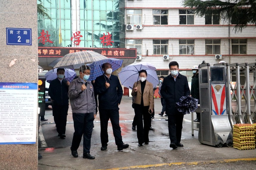 【西安技师学院】刘建林来陕西铜川工业技师学院检查疫情防控工作