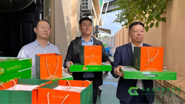 【西安技师学院】 西安高新技师学院发放中秋礼品