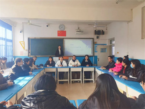 【唐山职业学校】班主任工作经验交流促成长