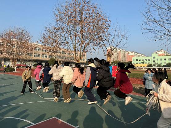 【无锡职业学校】“绳”采飞扬 青春无限